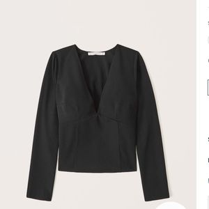 NWT ABERCROMBIE women's long sleeve deep v top